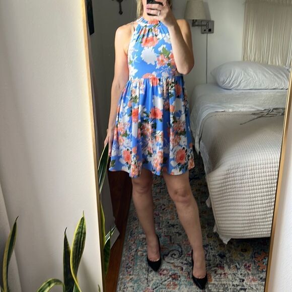 Vince Camuto‎ Dress Womens Size 6 Blue Floral Halter Neck Fit and Flare - Picture 1 of 9